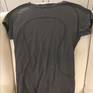 Lululemon Swift Top